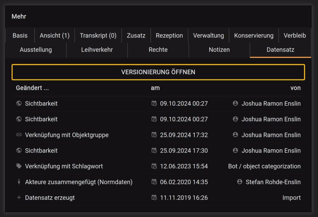 Weg zur Versionsgeschichte über den Reiter "Datensatz" beim Objekt.